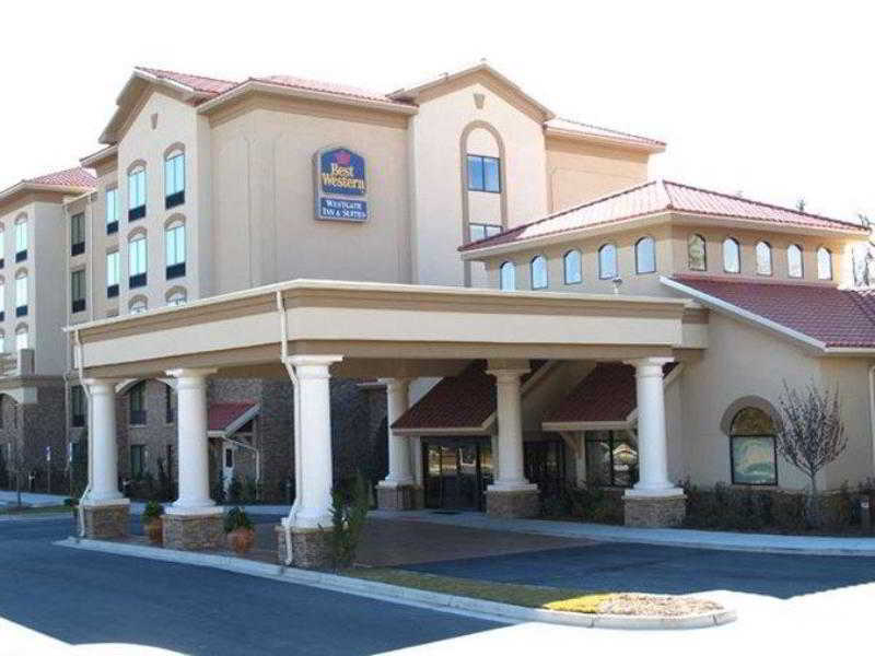 Best Western Plus Westgate Inn And Suites Leland Extérieur photo