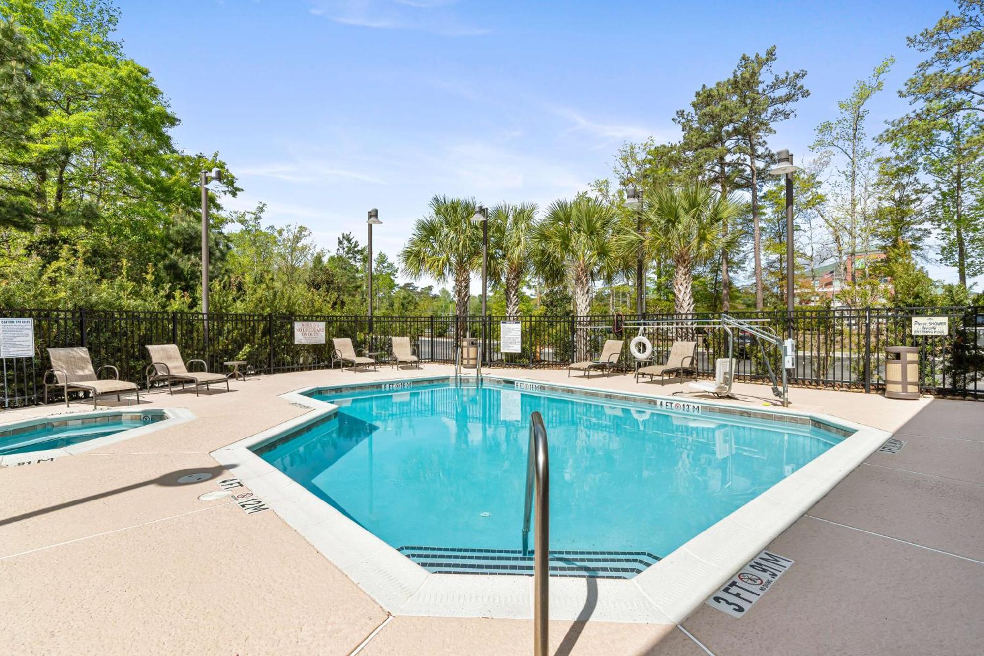 Best Western Plus Westgate Inn And Suites Leland Extérieur photo